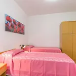 Apartman With Pool In 45685 *