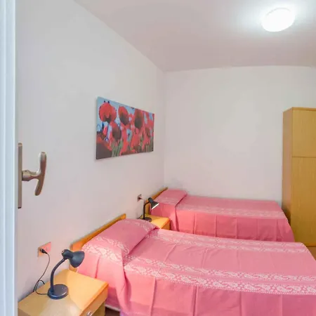 With Pool In 45685 * Bibione