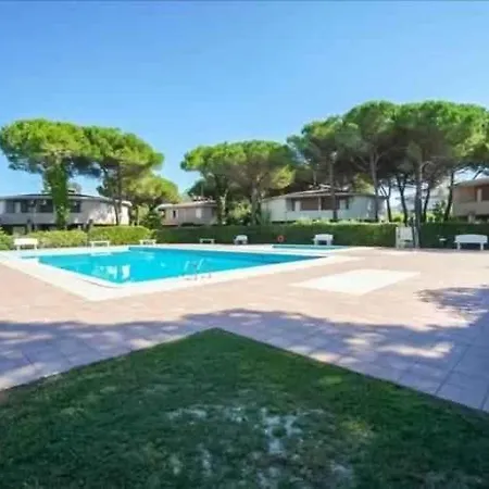 With Pool In 45685 Apartment Bibione