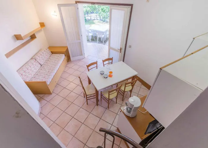 With Pool In 45685 Appartamento *