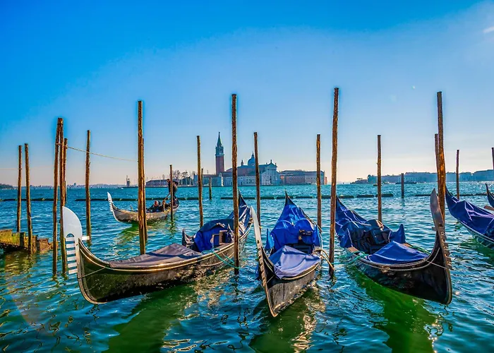 With Pool In 45685 Appartamento Bibione